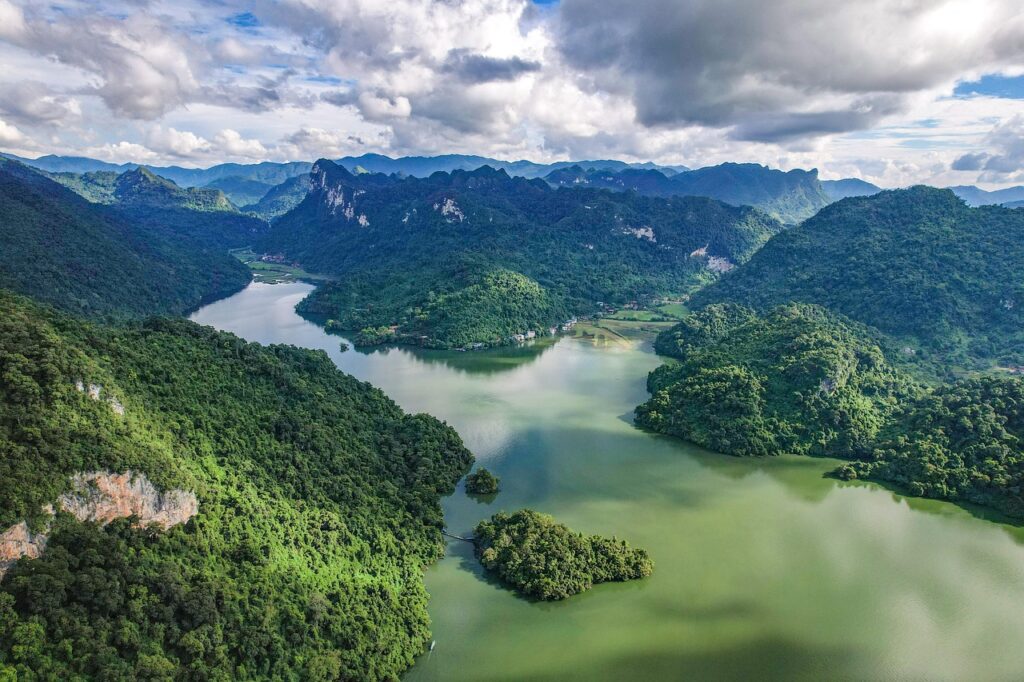 沖縄の古宇利大橋でのドローン撮影に最適なポイントは？