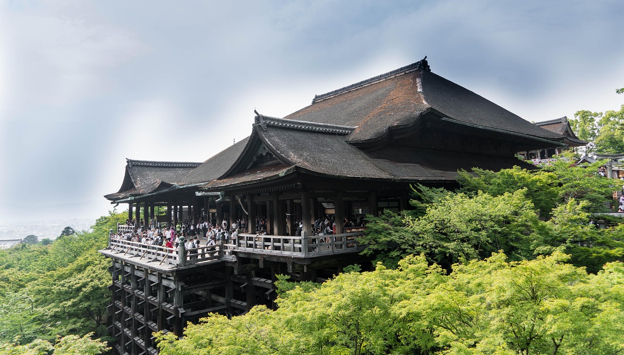 京都の清水寺で楽しむ夜景とフォト婚の魅力は？