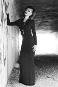 ロケーションフォトに最適なヘアメイクのポイントは？