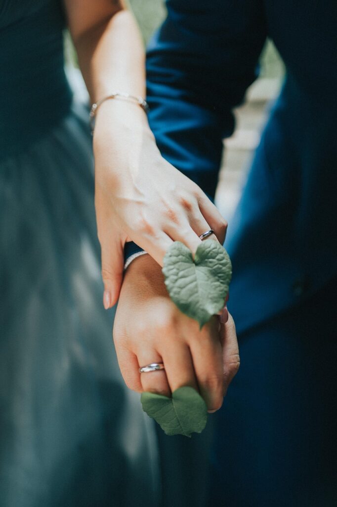 旅する結婚に関する情報をまとめたら何が得られる？