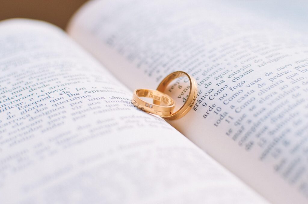 結婚式のロケフォトはどう選ぶ？あなたにぴったりのポイントを解説！